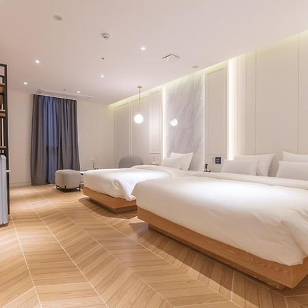 Nomad Hotel Gimhae المظهر الخارجي الصورة